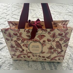 Sézane Antoinette Poisson Gift Bag